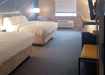Comfort Inn Edinburgh - Columbus hotel thumbnail 7