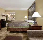 Super 8 by Wyndham Ruston hotel detail image 4