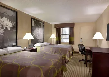 Super 8 by Wyndham Ruston hotel thumbnail 7