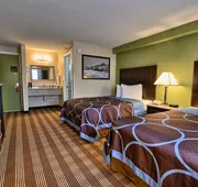 Super 8 by Wyndham Bangor hotel detail image 7