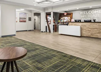 Hampton Inn Elkton hotel thumbnail 4