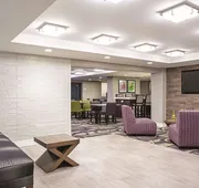 La Quinta Inn & Suites by Wyndham Baltimore N / White Marsh hotel detail image 4