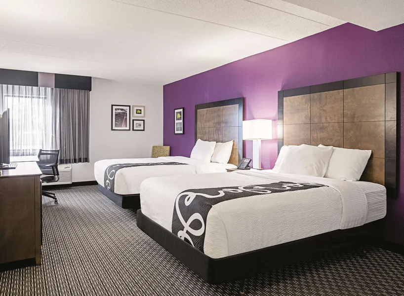 La Quinta Inn & Suites by Wyndham Baltimore N / White Marsh hotel detail image 6