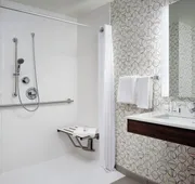 Holiday Inn Hotel & Suites Boston - Peabody by IHG hotel detail image 3
