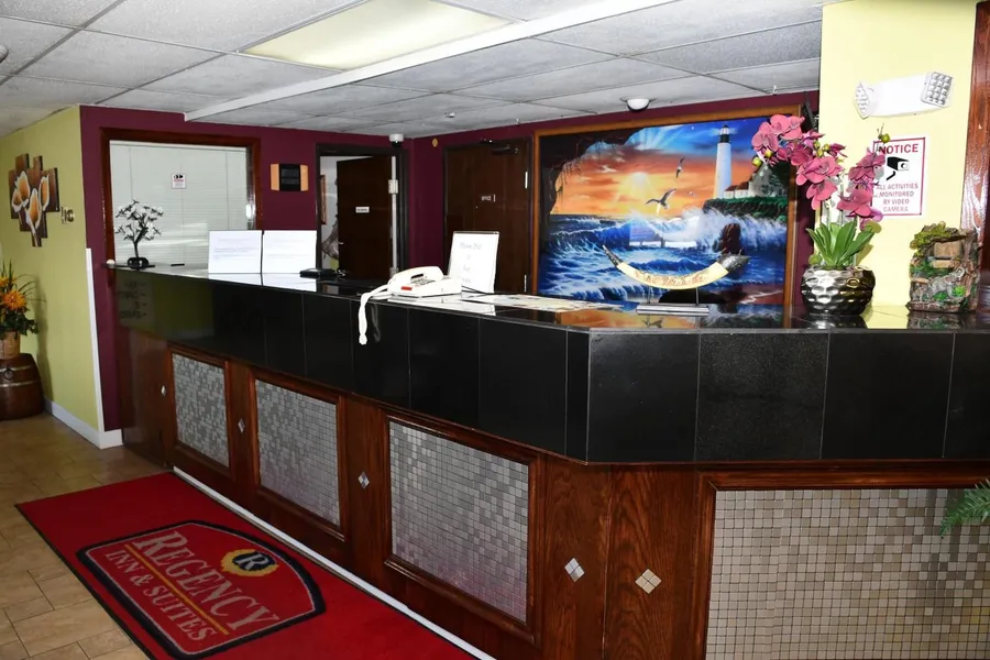 Regency Inn & Suites hotel detail image 2