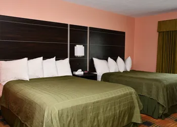 Regency Inn & Suites hotel thumbnail 6