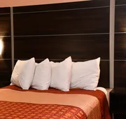 Regency Inn & Suites hotel detail image 7