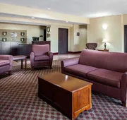 Comfort Inn & Suites Harrisonville hotel detail image 4