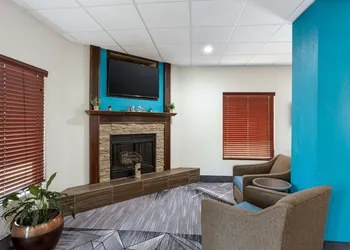 Best Western Plus Springfield Airport Inn hotel thumbnail 3