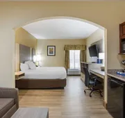 Best Western Plus Springfield Airport Inn hotel detail image 7
