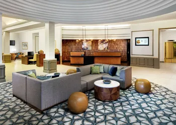 DoubleTree by Hilton Nashua hotel thumbnail 3