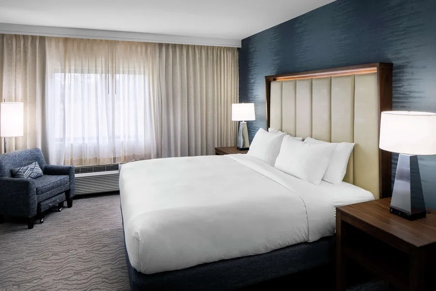 DoubleTree by Hilton Nashua hotel detail image 6