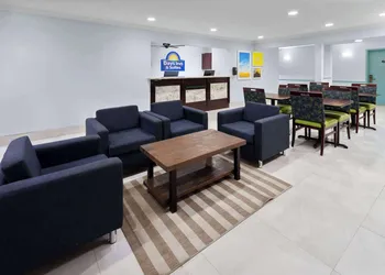Days Inn & Suites by Wyndham Siler City hotel thumbnail 4