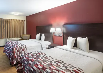 Red Roof Inn Dayton - Fairborn/ Nutter Center hotel thumbnail 4