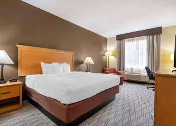 Best Western Locust Grove Inn & Suites hotel thumbnail 5