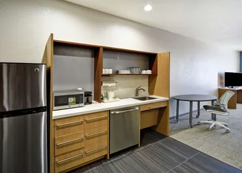Home2 Suites by Hilton Oklahoma City Airport hotel thumbnail 8