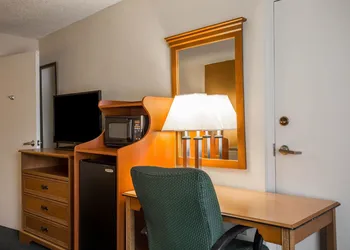 Quality Inn Aiken North hotel thumbnail 6