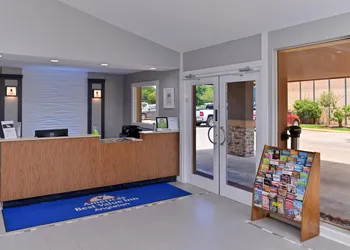 Americas Best Value Inn Angleton hotel thumbnail 3