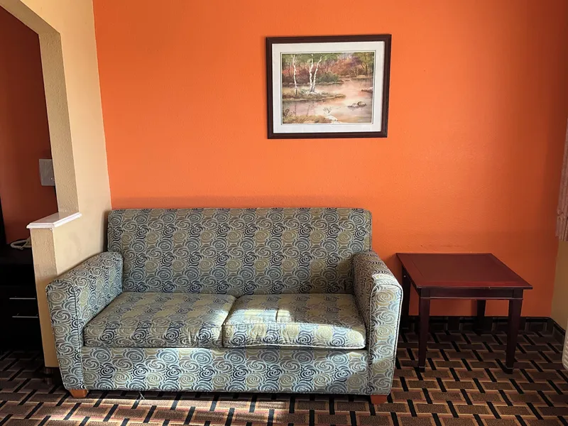Executive inn & Suites hotel detail image 2