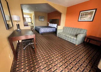 Executive inn & Suites hotel thumbnail 8