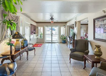 Econo Lodge San Antonio South hotel thumbnail 4