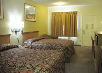 Texas Inn Weslaco hotel thumbnail 7