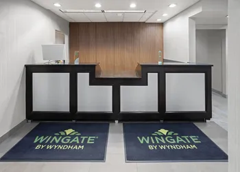 Wingate by Wyndham Buckhannon hotel thumbnail 2