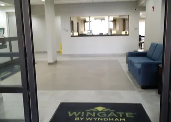 Wingate by Wyndham Buckhannon hotel thumbnail 5