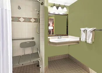Days Inn by Wyndham Cheyenne hotel thumbnail 7