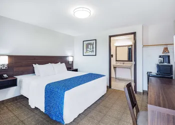 Travelodge by Wyndham Newport hotel thumbnail 5