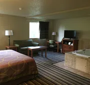 Super 8 by Wyndham Richlands/Claypool Hill Area hotel detail image 3