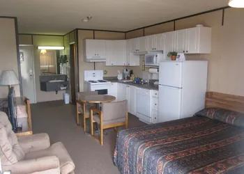 Inn of The South hotel thumbnail 7