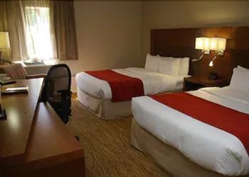 Comfort Inn Mont Laurier hotel thumbnail 3