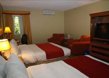 Comfort Inn Mont Laurier hotel thumbnail 4