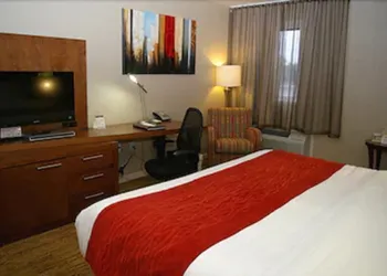 Comfort Inn Mont Laurier hotel thumbnail 7