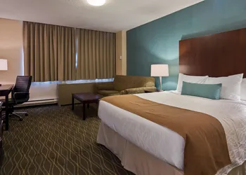 Best Western Plus Durham Hotel & Conference Centre hotel thumbnail 6