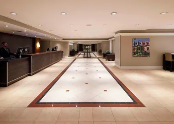 Delta Hotels by Marriott Montreal hotel thumbnail 3