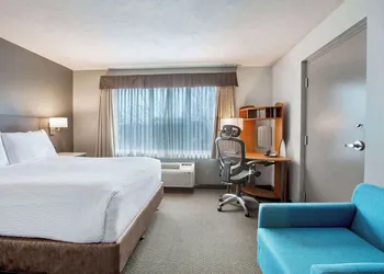 Days Inn & Suites by Wyndham Moncton hotel thumbnail 8