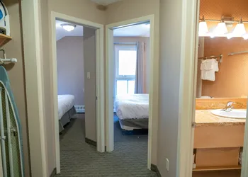 Banff Rocky Mountain Resort hotel thumbnail 5