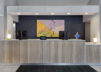 Spark by Hilton Bentonville hotel thumbnail 6