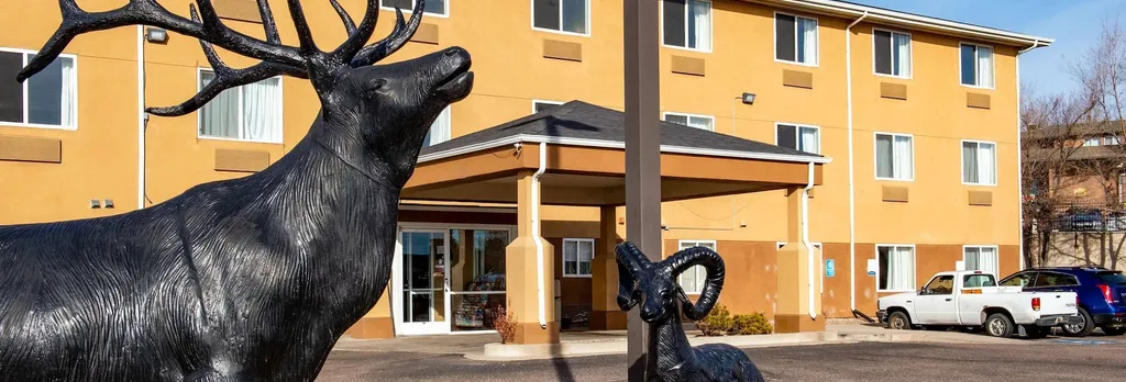 Hotel photo 1 of 49