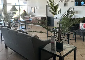 Econo Lodge Ormond Beach North - Daytona hotel thumbnail 2