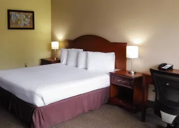 Econo Lodge Ormond Beach North - Daytona hotel thumbnail 8
