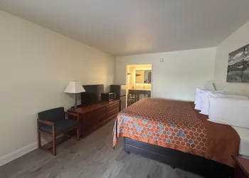 Travel Inn Buford near Mall of Georgia hotel thumbnail 6