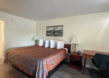 Travel Inn Buford near Mall of Georgia hotel thumbnail 8