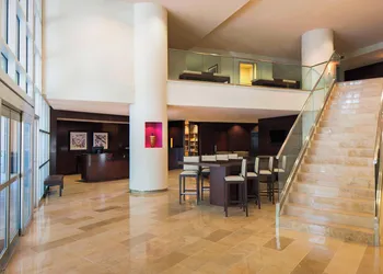 Sheraton Metairie - New Orleans Hotel hotel thumbnail 2