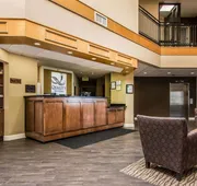 Quality Suites New Iberia hotel detail image 4