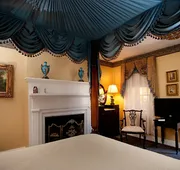 Monmouth Historic Inns and Gardens hotel detail image 3