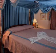 Monmouth Historic Inns and Gardens hotel detail image 4
