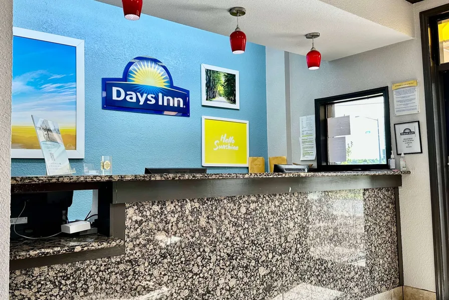 Days Inn by Wyndham Charlotte Northlake hotel detail image 2